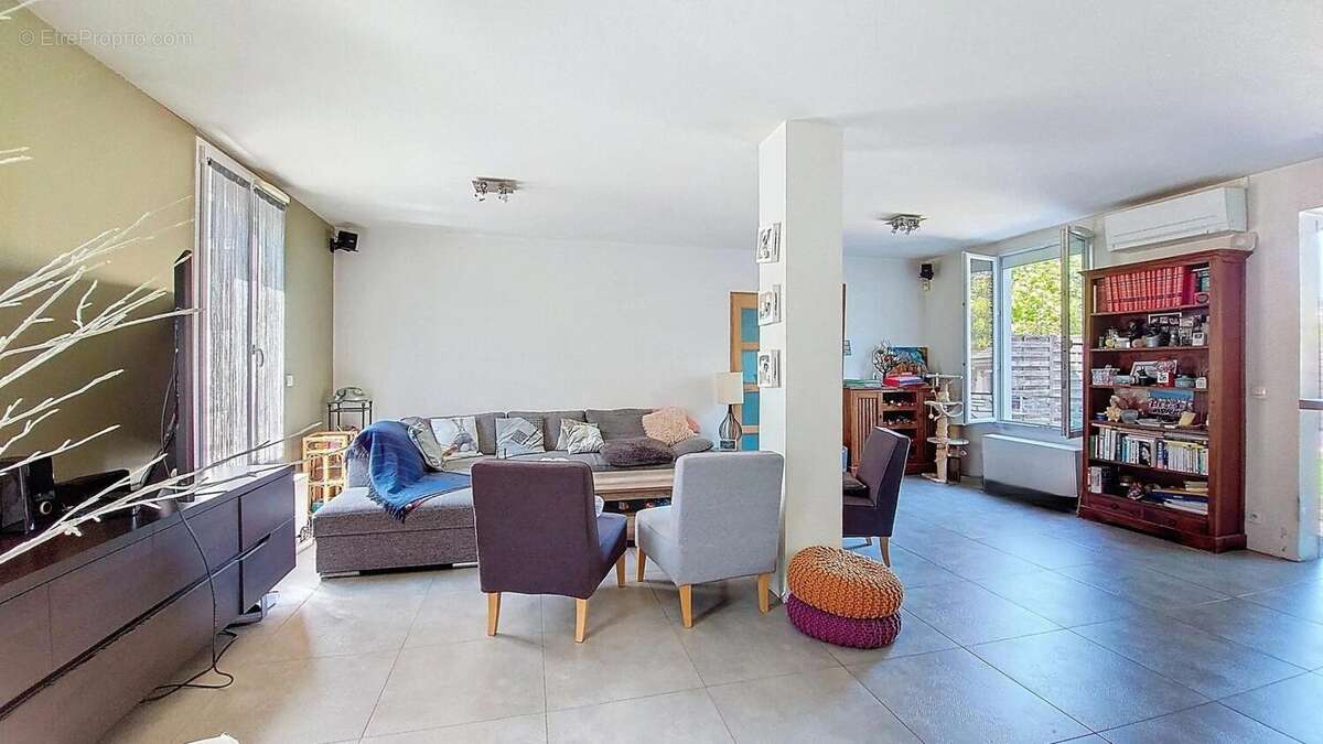 Photo 2 - Maison à MASSY