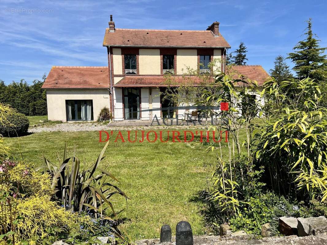 Maison à LE BENY-BOCAGE