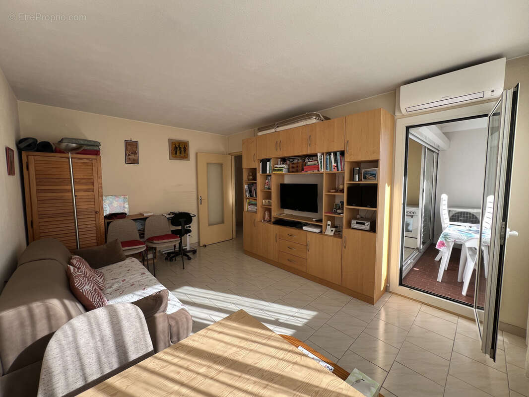 Appartement à LE CANNET