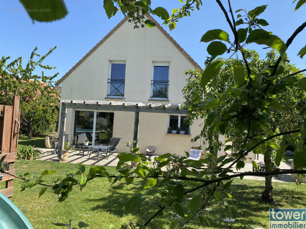 Maison à SANNERVILLE