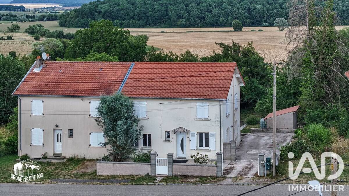 Photo 1 - Maison à VIVIERS