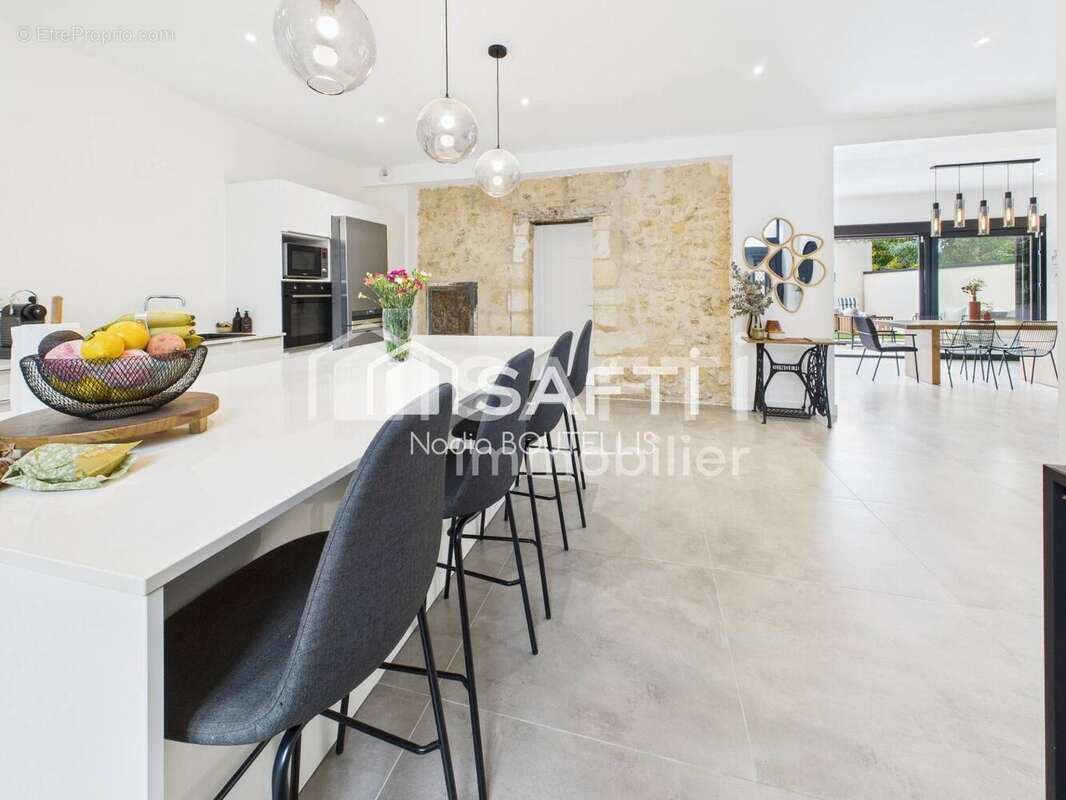 Photo 6 - Maison à LE HAILLAN