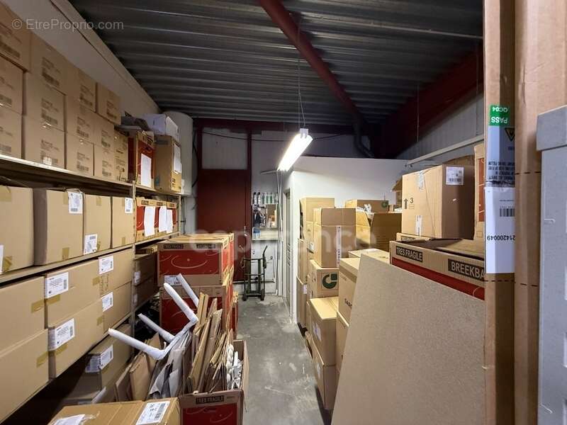 Commerce à MONTELIMAR