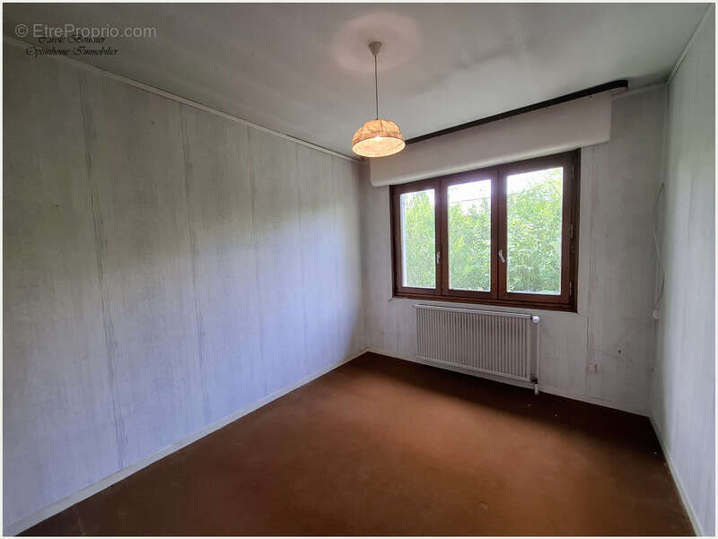 Maison à POUSSAY