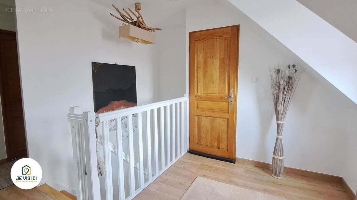 Maison à HINGES