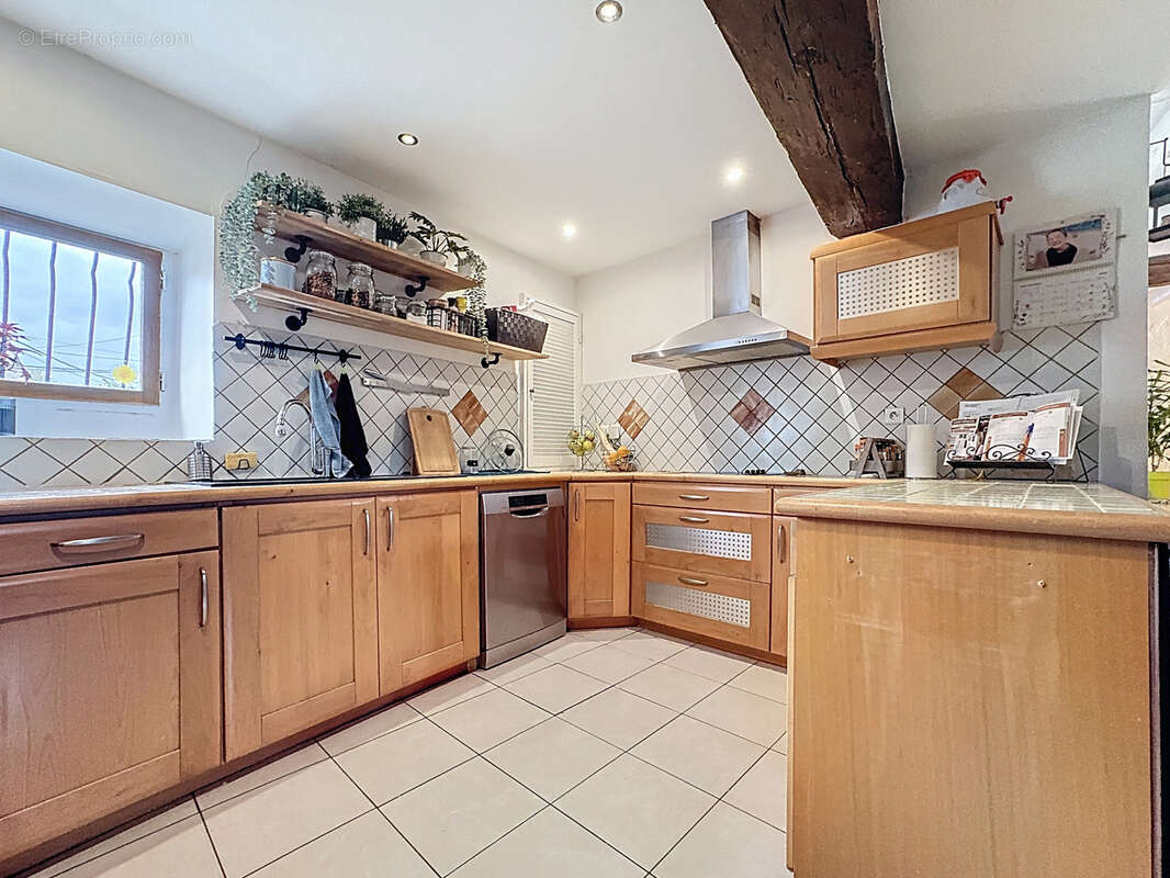 Maison à MONTMIRAIL