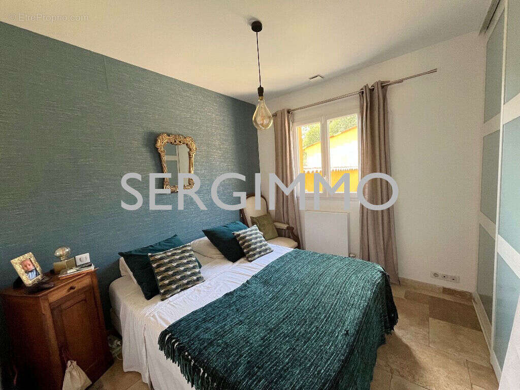 Maison à MONTAUROUX