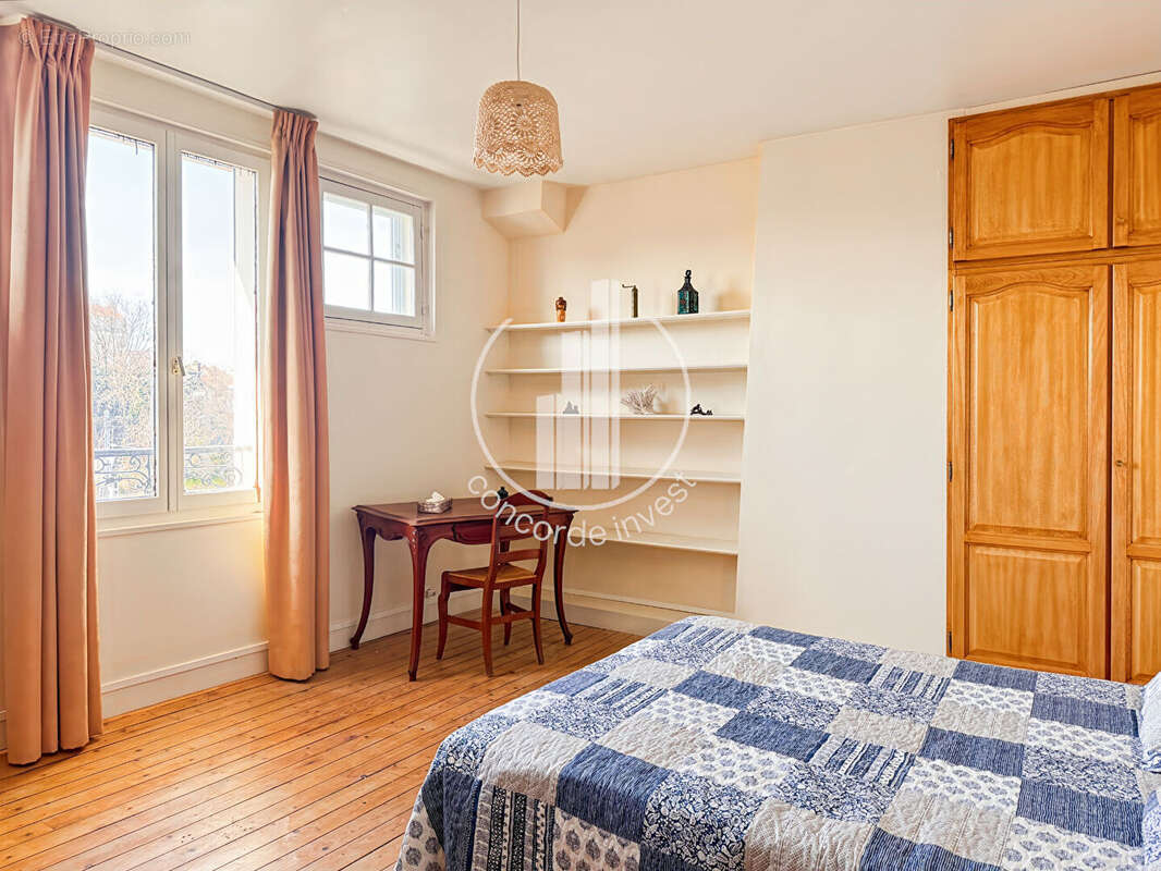 Maison à ASNIERES-SUR-SEINE