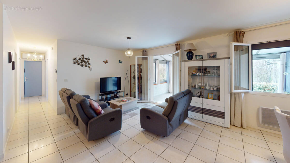 Maison à MONSEMPRON-LIBOS