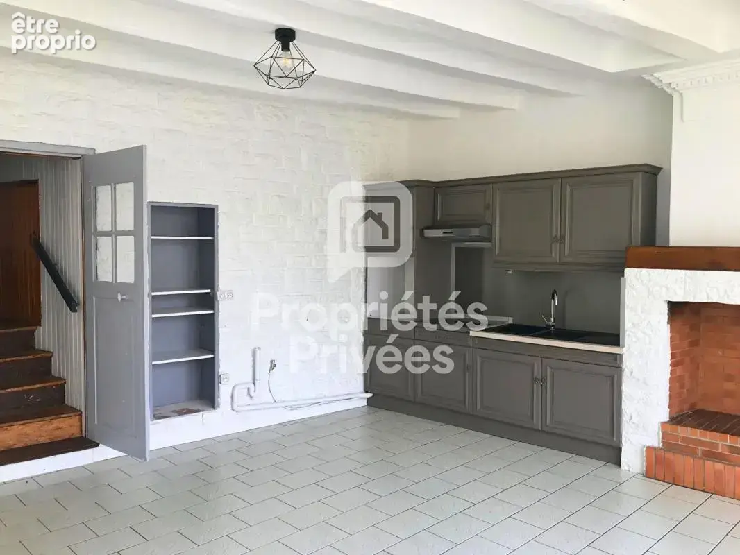 Exclusivité à vendre cheillé 37190 maison de ville 4 pièces - photo 4