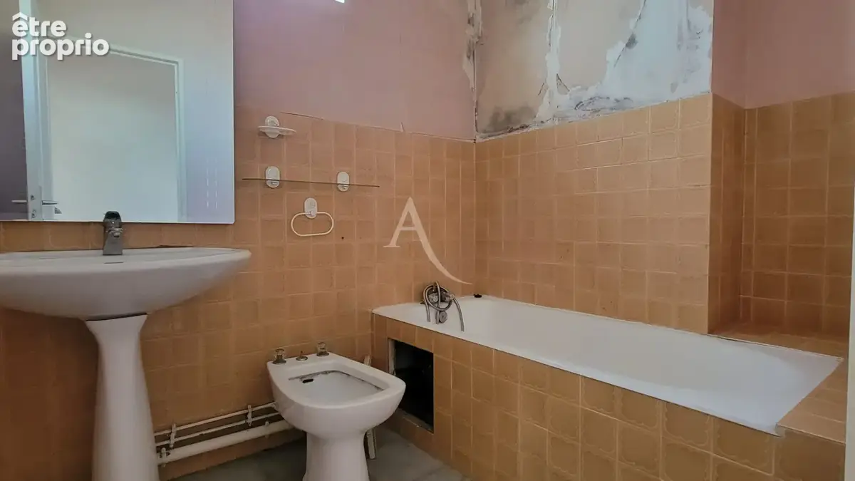 Appartement  4 pièces de 88 m2 avec balcons et box - photo 6
