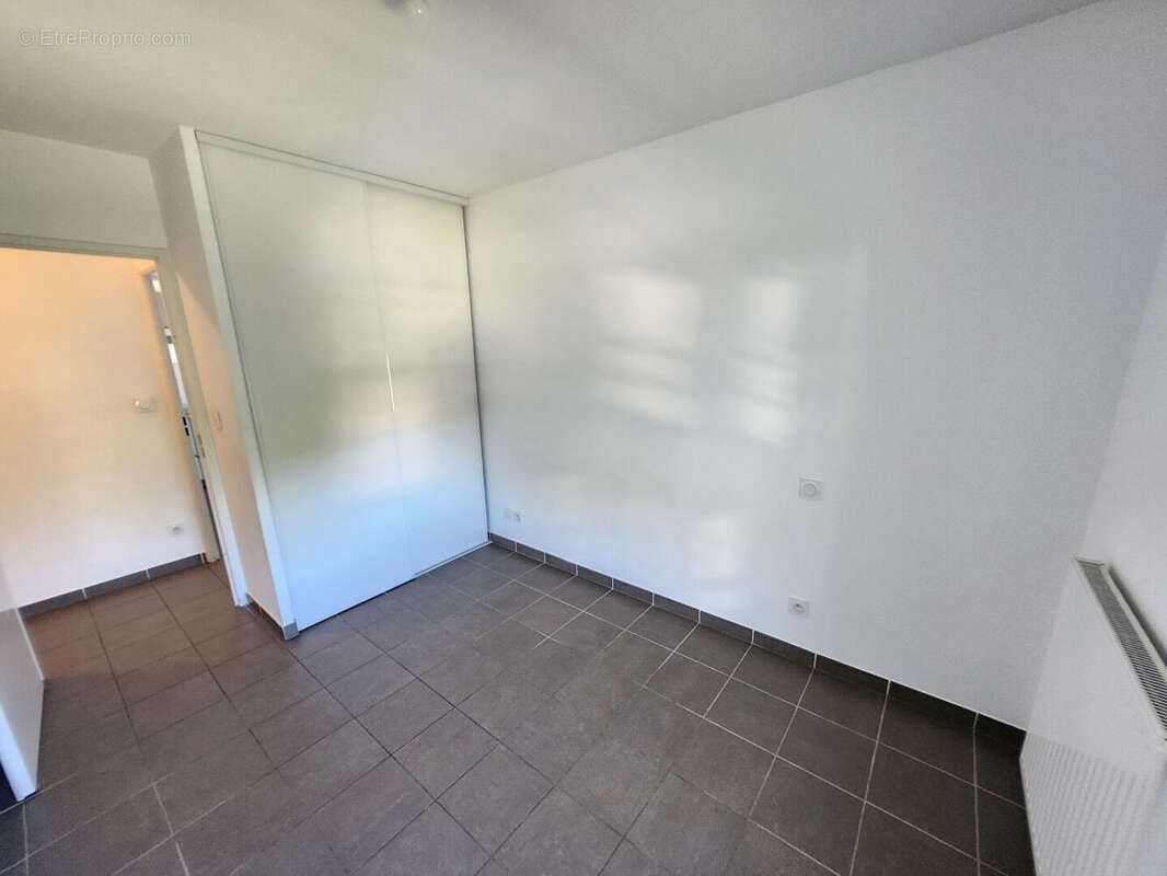 Appartement La Seyne Sur Mer 3 pièce(s) 60 m2 avec terrasse et place de parking - photo 5
