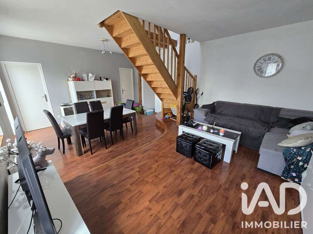 Photo 2 - Maison à MOULINS