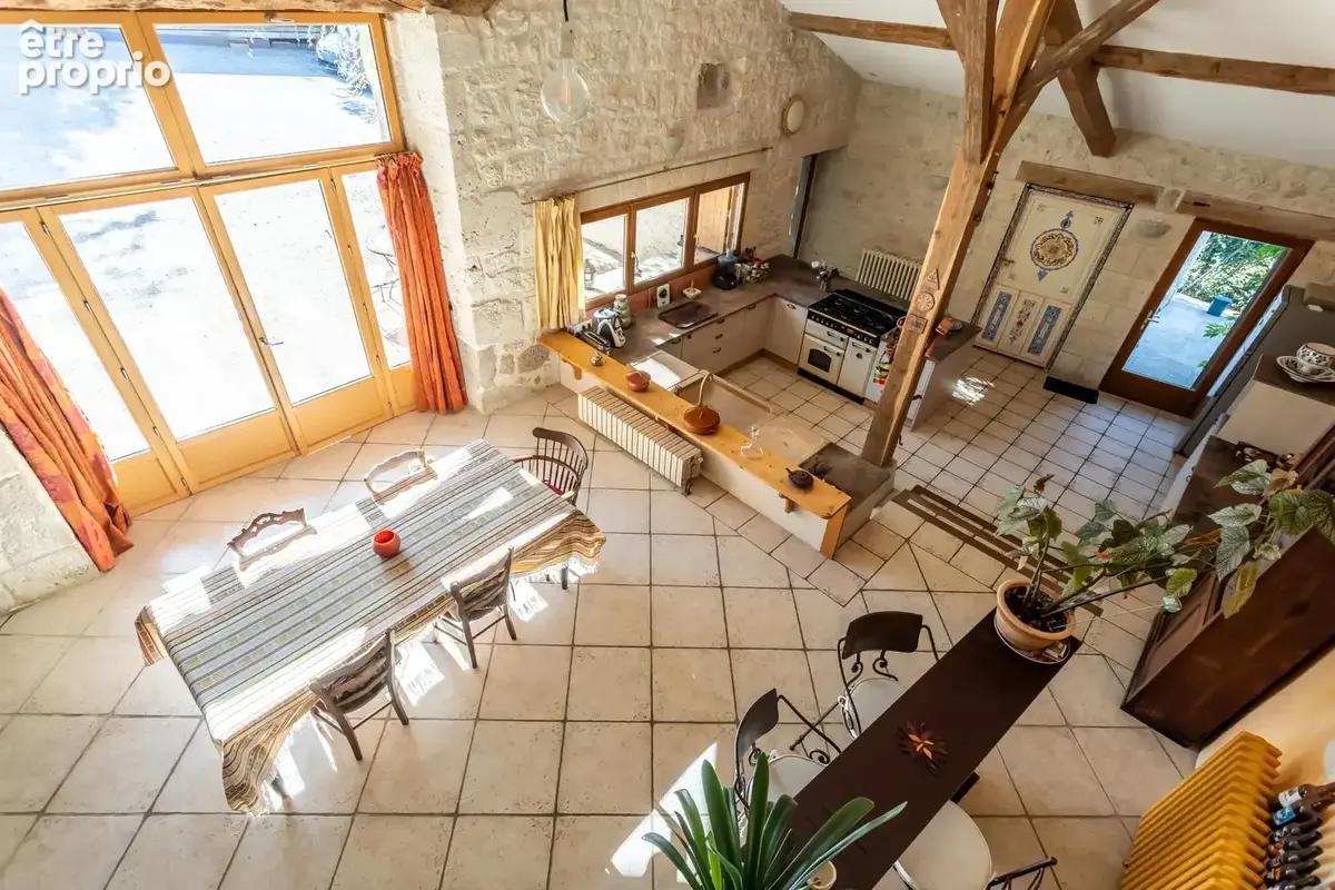 Maison de campagne avec annexe, piscine et terrain - photo 21