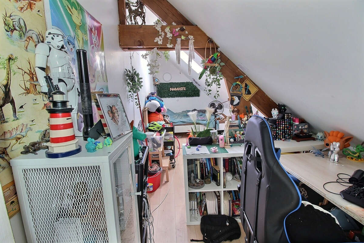 Maison  de ville Hyper centre NOGENT LE ROI - photo 7