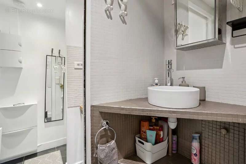 Appartement à PARIS-9E