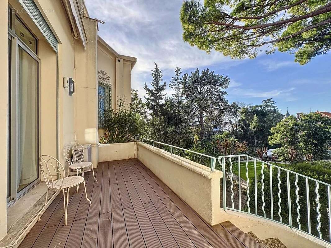 Appartement à CANNES