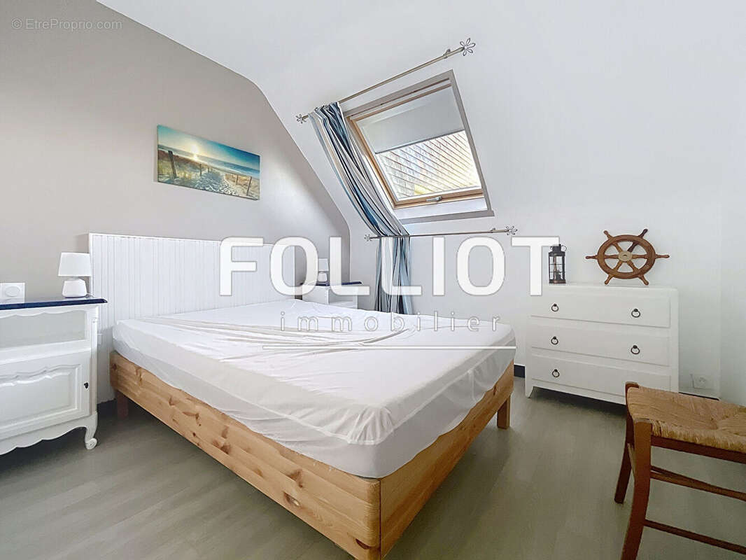 Appartement à LUC-SUR-MER