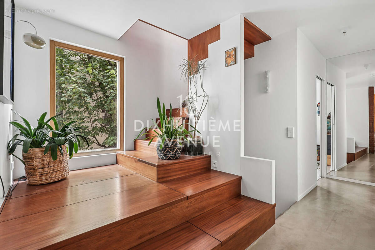 Appartement à PARIS-18E