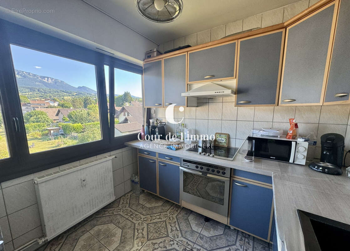 Appartement à LA ROCHE-SUR-FORON