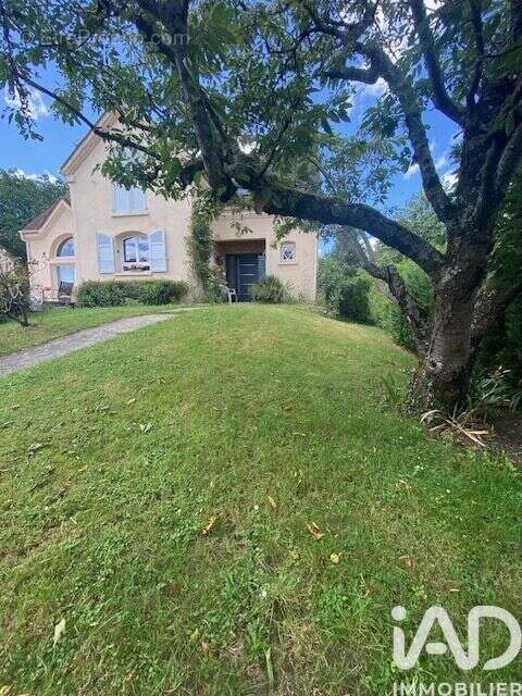 Photo 3 - Maison à VILLEJUST