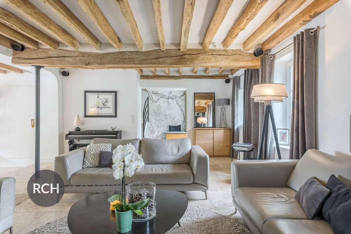 Maison à ORGERUS