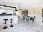 Appartement à NOTRE-DAME-DE-SANILHAC