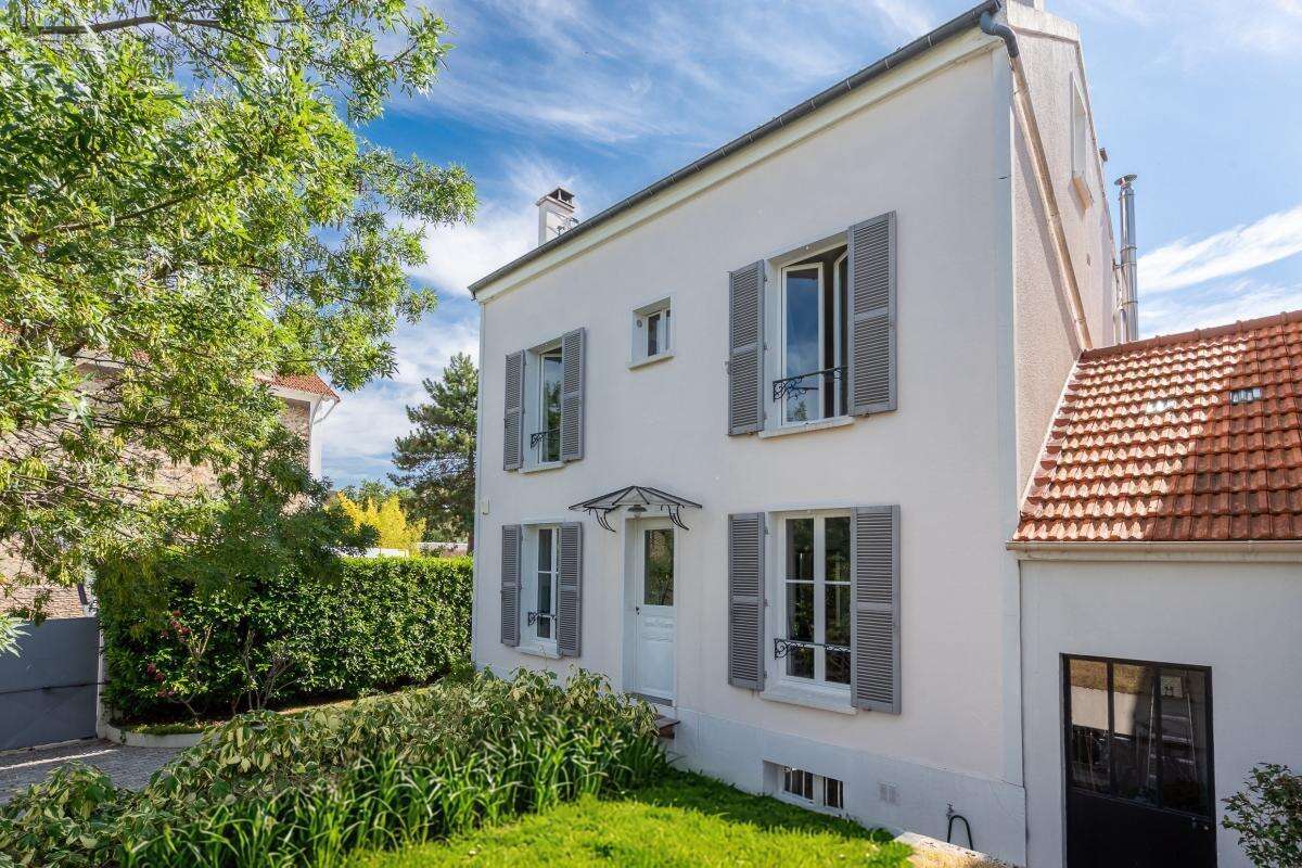 Maison à LE PERREUX-SUR-MARNE