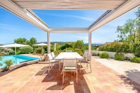 Maison 150 m² à Sainte-Maxime  - photo 2
