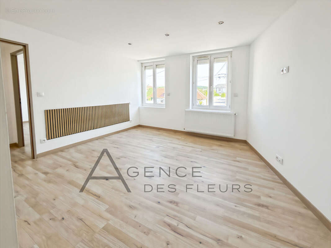 Maison Saint Pierre Les Elbeuf 116 m2 - photo 5
