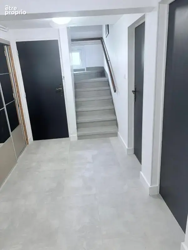Maison de 6 pièces de 195 m² à Cherbourg-en-Cotentin,La Glacerie - photo 4