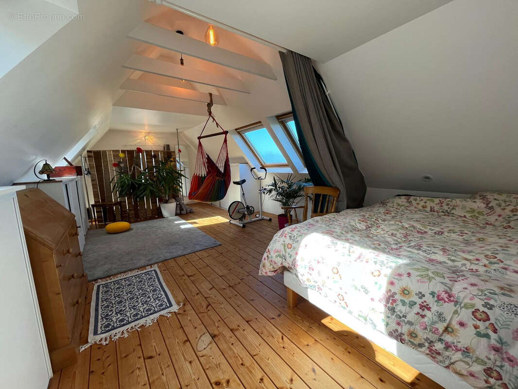 Maison à PLOUGUERNEAU