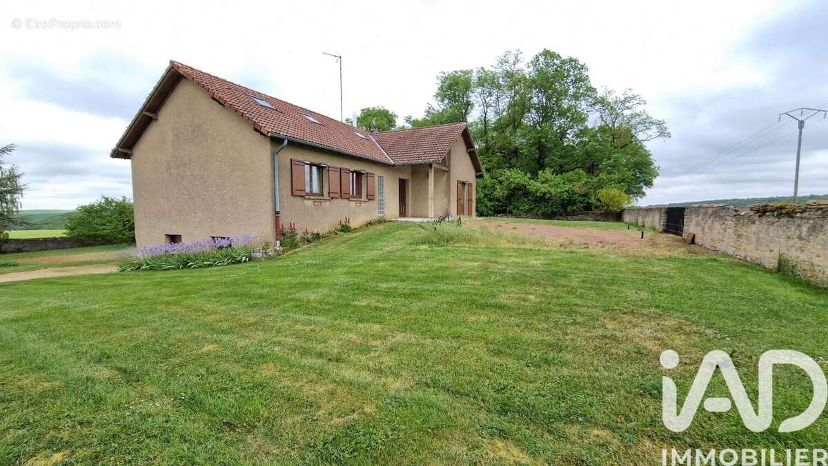 Maison 182 m² à Chambley-Bussieres  - photo 2