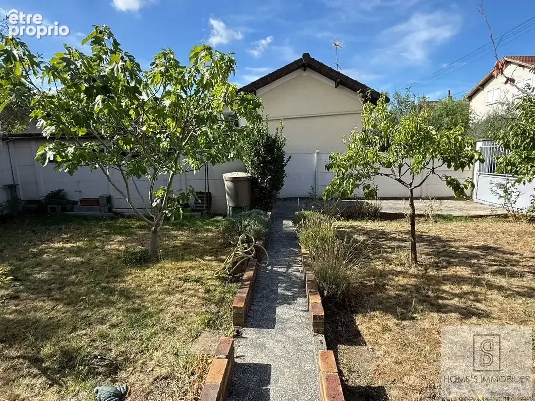 Maison 4 pièces 85m² - proche T4 et centre-ville - photo 9