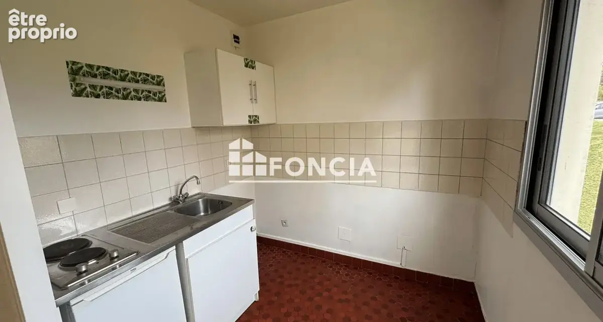 Studio de 31 m2 libre avec place de parking - photo 3