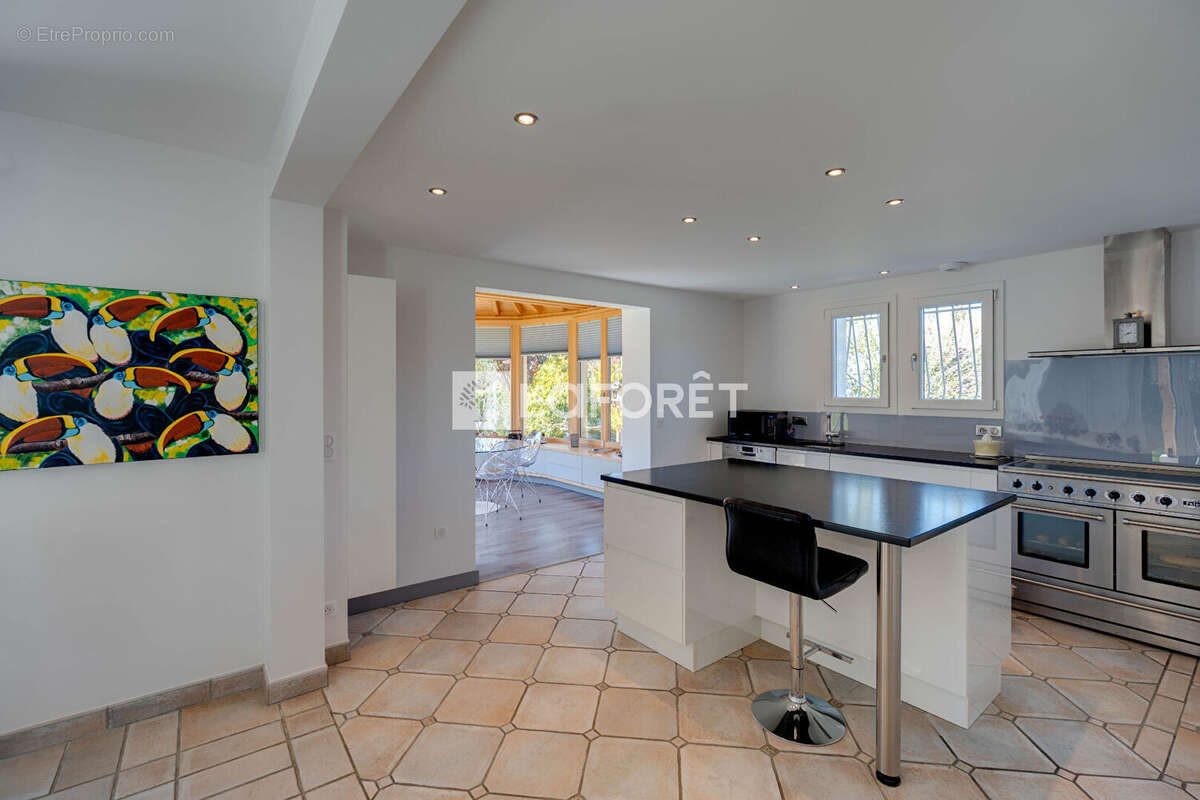 Maison Neuvecelle 8 pièces 189.72m² au calme - photo 8