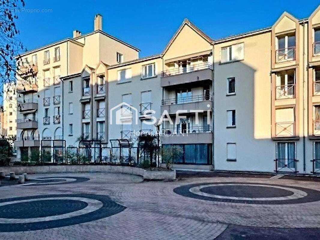 Photo 9 - Appartement à LIMOGES