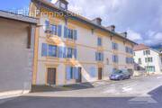 Appartement à THOIRY