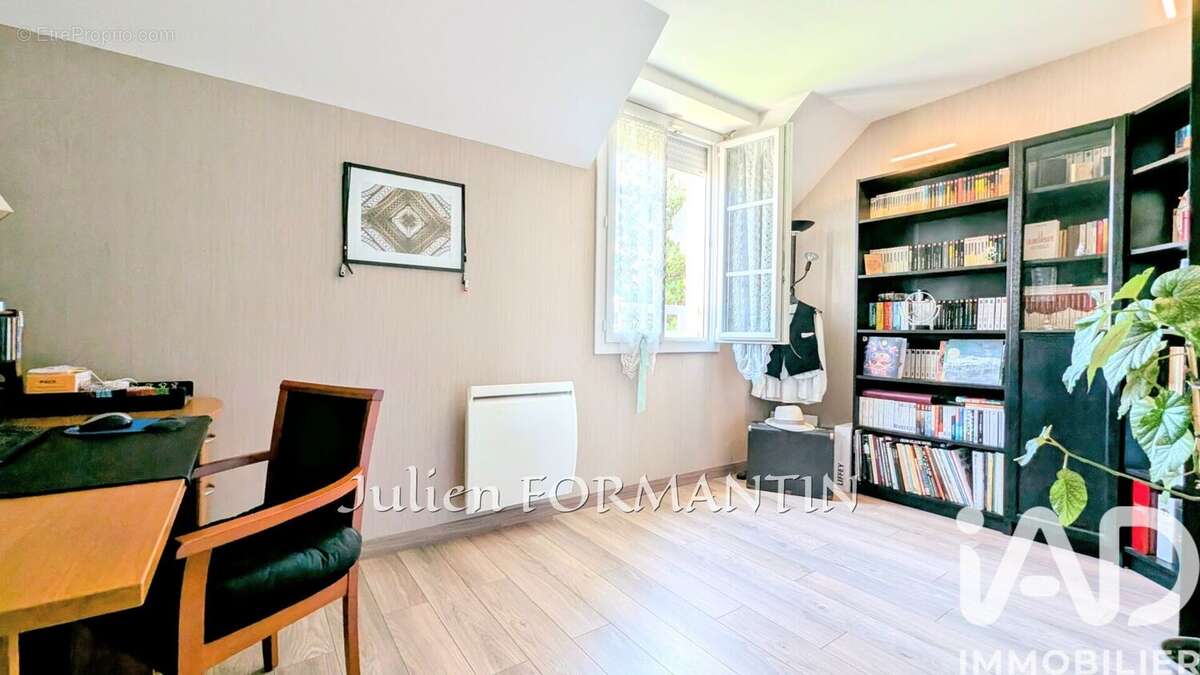 Photo 8 - Maison à CHELLES