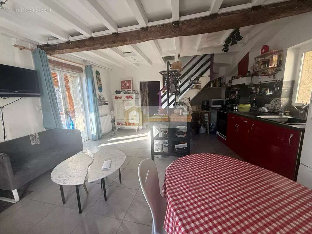 Appartement à PUY-SAINT-MARTIN