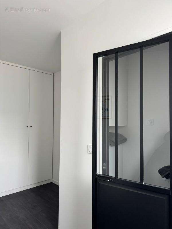 Appartement à PARIS-8E