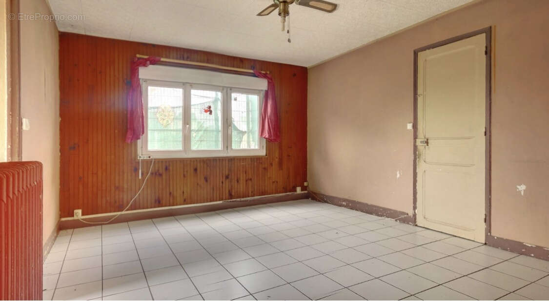 Maison à ROMILLY-SUR-SEINE