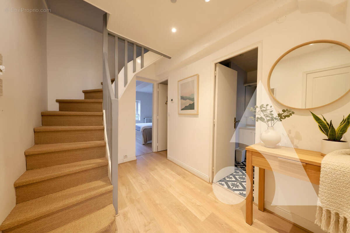 Maison à ETIOLLES