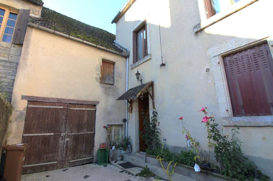 Maison à CLAMECY