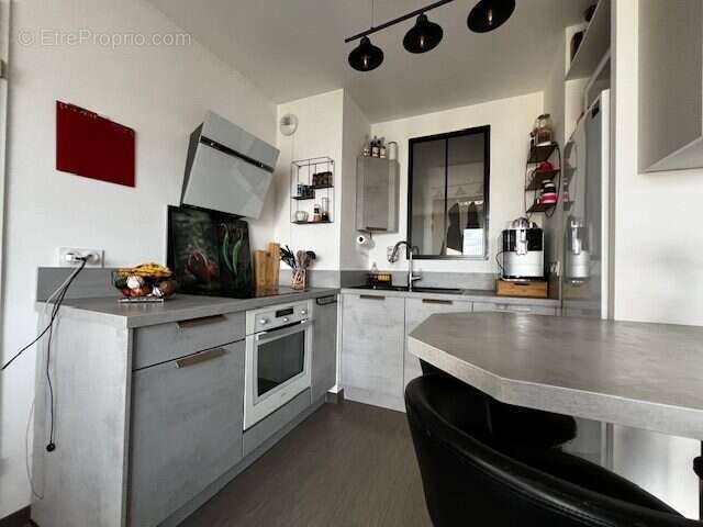 Appartement à VERT-SAINT-DENIS