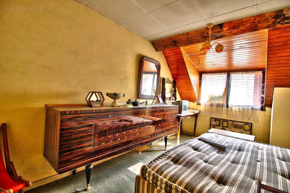 Maison à CIVRY-EN-MONTAGNE