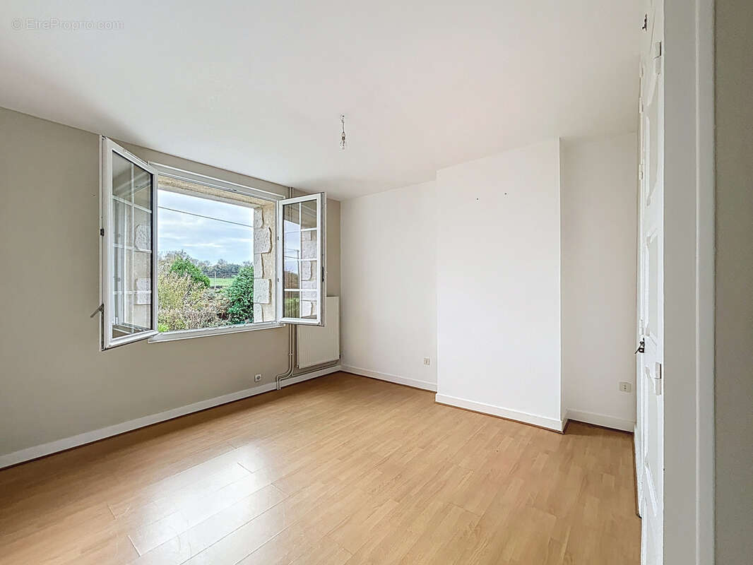 Maison à SORTOSVILLE-EN-BEAUMONT