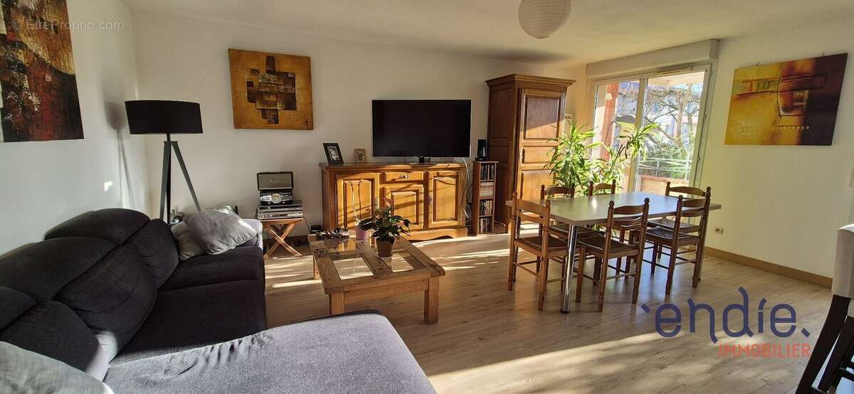 Appartement à CASTELGINEST