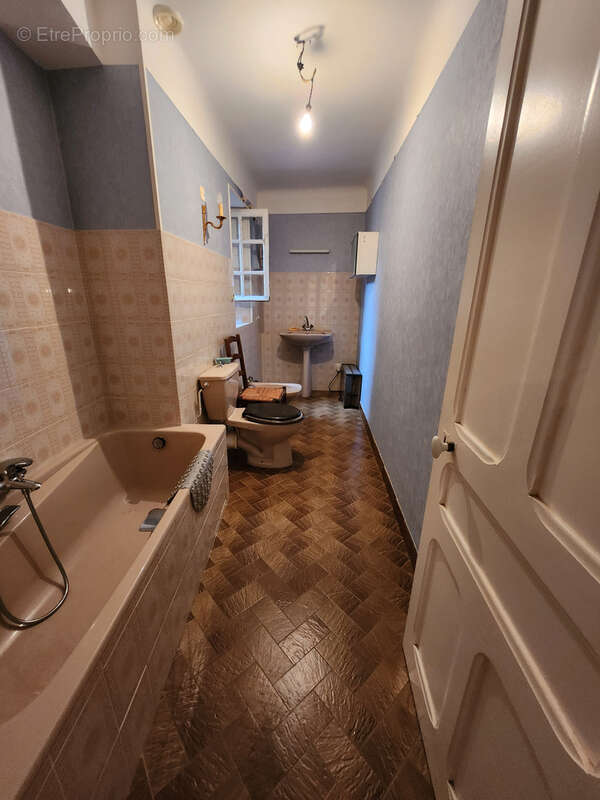 Maison à ANTRAIGUES-SUR-VOLANE