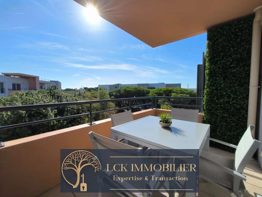 Appartement à FREJUS